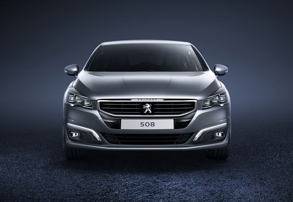 La Peugeot 508 monte en gamme