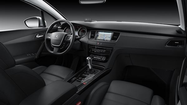 La Peugeot 508 monte en gamme