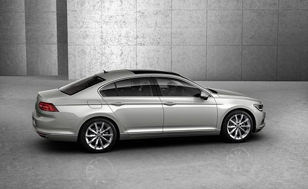 Première mondiale à Potsdam pour la huitième génération de la Volkswagen Passat