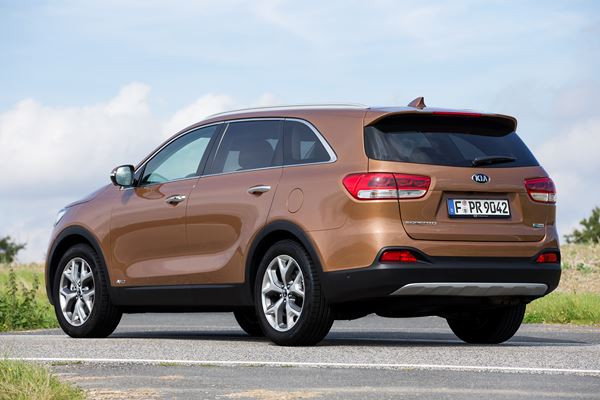 La troisième génération du Kia Sorento arbore un look inédit