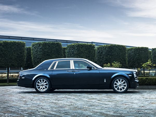 La Rolls-Royce Phantom Metropolitan Collection illustre le sur-mesure exceptionnel