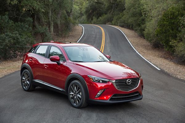 Le Mazda CX-3 se dévoile au salon automobile de Los Angeles