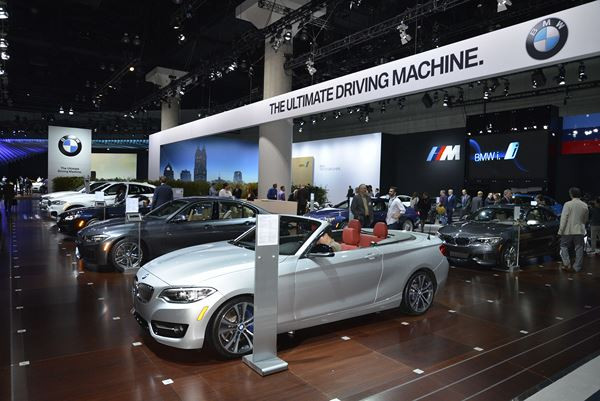 Dans les allées du salon automobile international de Los Angeles