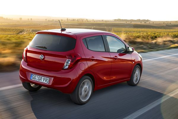La nouvelle petite citadine d'entrée de gamme Opel Karl se dévoile