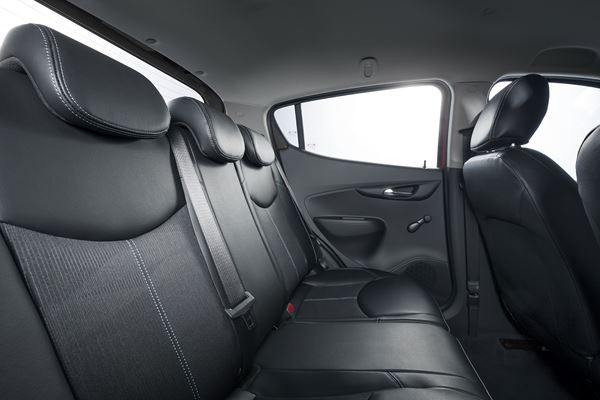 La nouvelle petite citadine d'entrée de gamme Opel Karl se dévoile