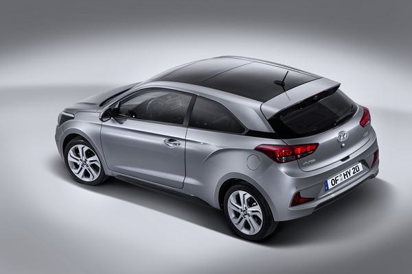 La Hyundai i20 se décline en coupé musclé
