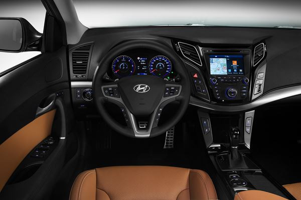 La Hyundai i40 s'offre un design extérieur affiné
