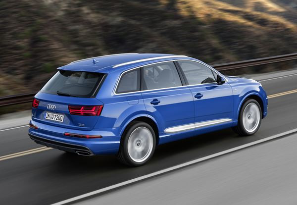 Le SUV haut de gamme Audi Q7 gagne en efficience et en sportivité