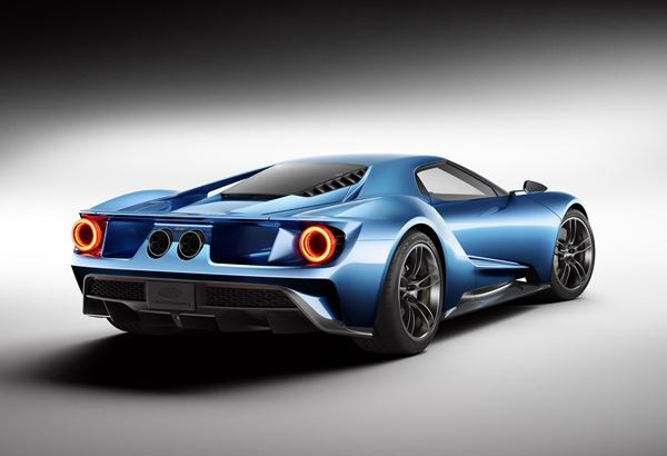 Ford lève le voile sur la future super sportive Ford GT au salon de Détroit