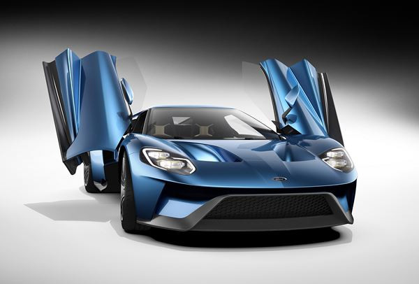 Ford lève le voile sur la future super sportive Ford GT au salon de Détroit