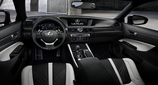 La berline haute performance Lexus GS F « Fun to drive ! » développe 477 ch
