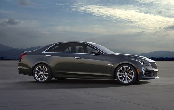 La Cadillac CTS-V de 649 ch en première mondiale à Detroit