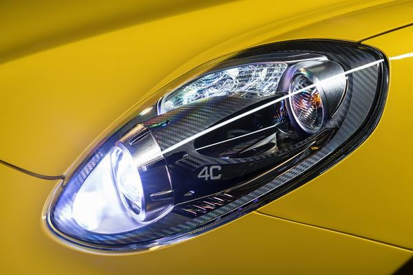 La nouvelle Alfa Romeo 4C Spider se dévoile à Détroit