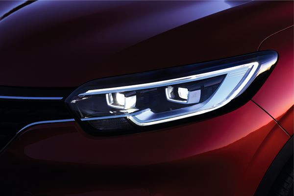 Le crossover compact Renault Kadjar prend la route du Captur