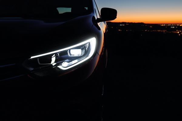 Le crossover compact Renault Kadjar prend la route du Captur