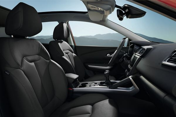 Le crossover compact Renault Kadjar prend la route du Captur