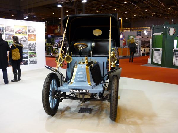 La quarantième édition du salon Rétromobile ouvre ses portes