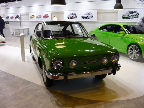 La quarantième édition du salon Rétromobile ouvre ses portes