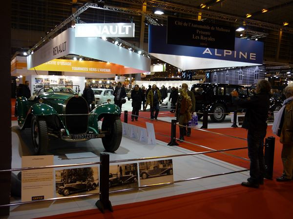 La quarantième édition du salon Rétromobile ouvre ses portes