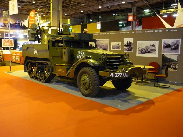 La quarantième édition du salon Rétromobile ouvre ses portes