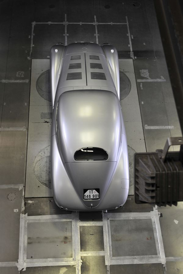 La quarantième édition du salon Rétromobile ouvre ses portes