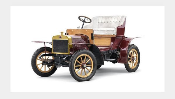 La quarantième édition du salon Rétromobile ouvre ses portes
