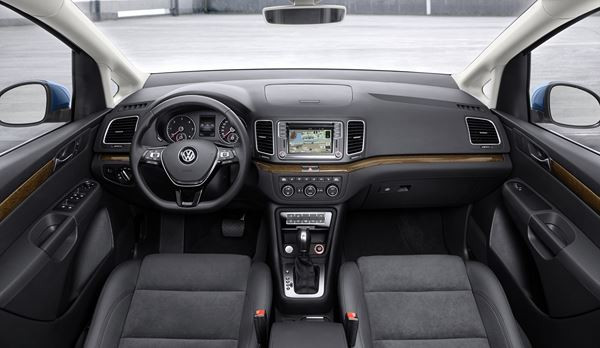 Le Volkswagen Sharan embarque de nouveaux systèmes d’aide à la conduite