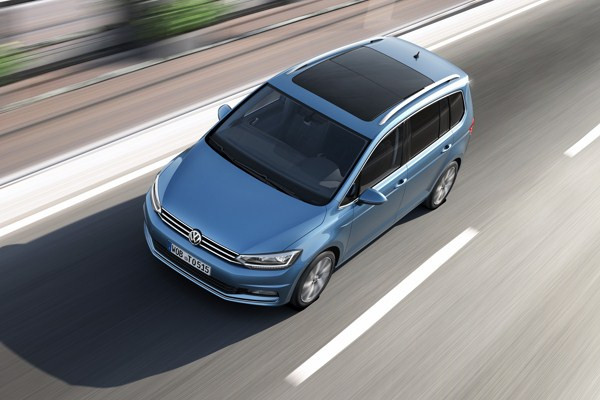 Le nouveau Volkswagen Touran s’allonge pour offrir plus d’espace à bord