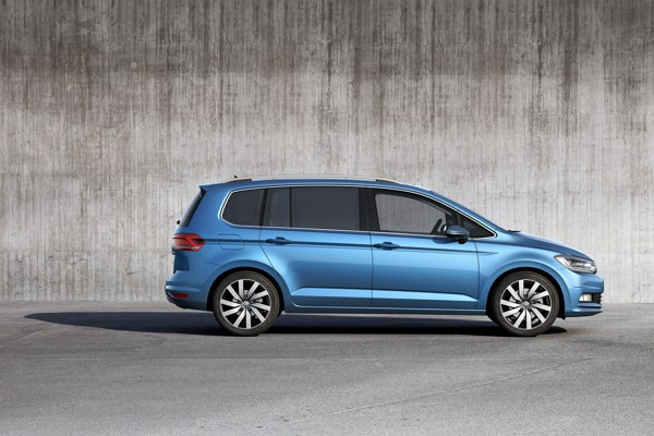 Le nouveau Volkswagen Touran s’allonge pour offrir plus d’espace à bord
