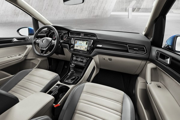 Le nouveau Volkswagen Touran s’allonge pour offrir plus d’espace à bord