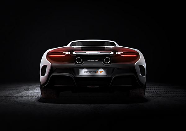 La nouvelle McLaren 675LT développe 675 ch