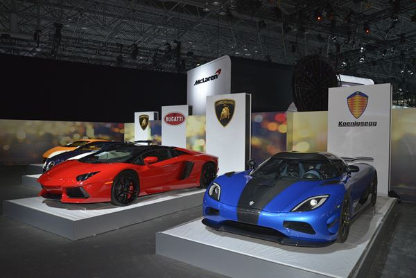 L'édition 2015 du salon de l’automobile de New York ouvre ses portes au public