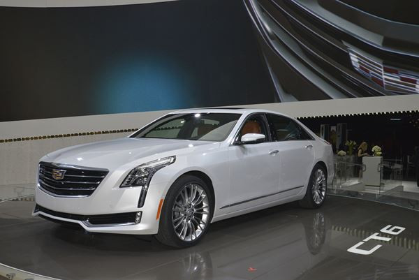 La Cadillac CT6 étend le haut de gamme de la marque américaine