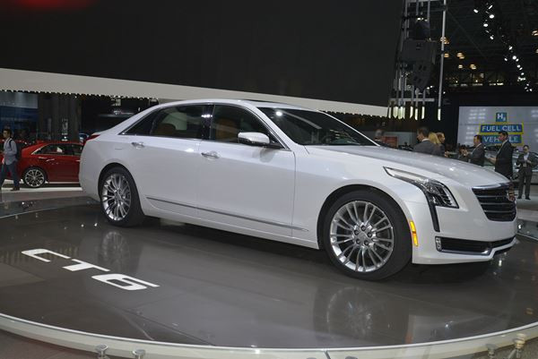La Cadillac CT6 étend le haut de gamme de la marque américaine