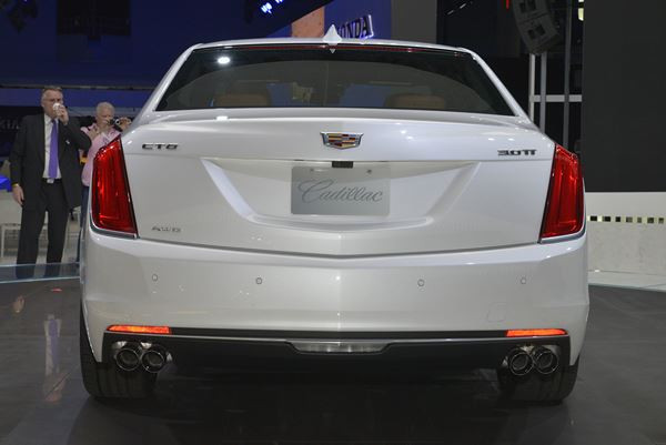 La Cadillac CT6 étend le haut de gamme de la marque américaine