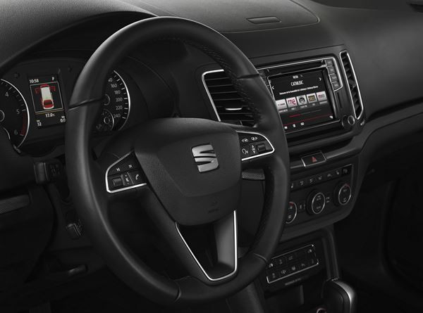 Le Seat Alhambra embarque de nouveaux systèmes d’aide à la conduite