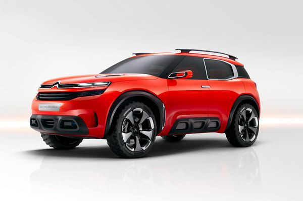 Le 16ème salon automobile de Shanghai ouvre ses portes au public