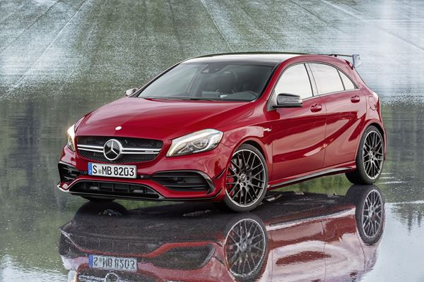 La nouvelle génération de la Mercedes Classe A AMG 45 4Matic développe 381 ch