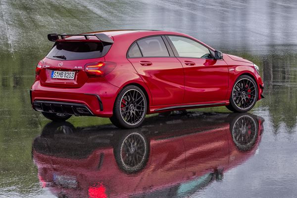La nouvelle génération de la Mercedes Classe A AMG 45 4Matic développe 381 ch