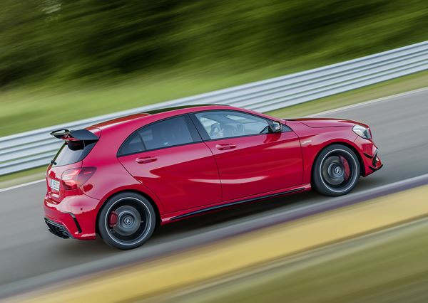 La nouvelle génération de la Mercedes Classe A AMG 45 4Matic développe 381 ch