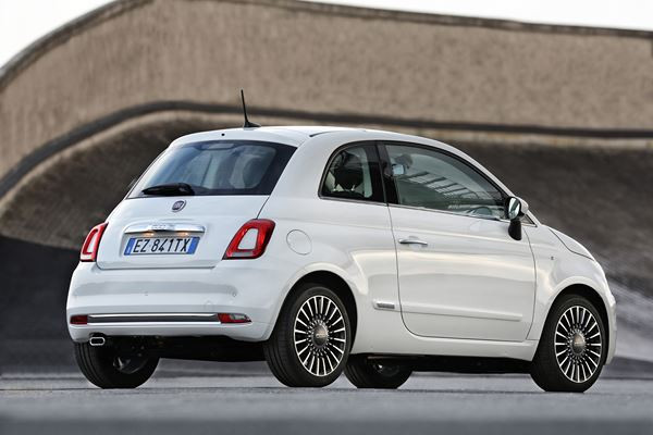 La nouvelle Fiat 500 s'offre de très légères retouches esthétiques