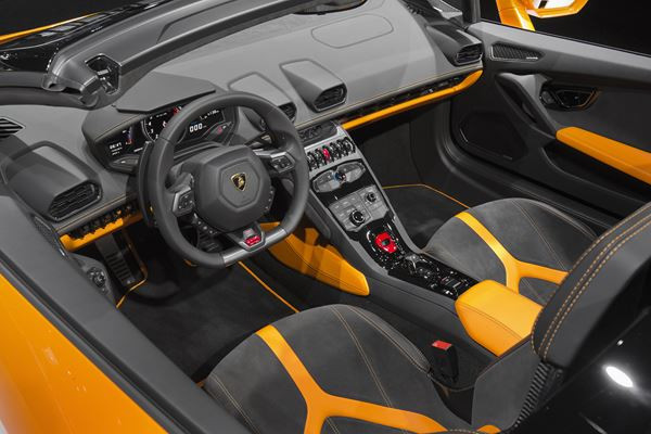 Range Rover Evoque Cabriolet: un SUV cabriolet compact premium quatre saisons
