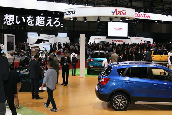 Dans les allées du 44ème salon automobile de Tokyo