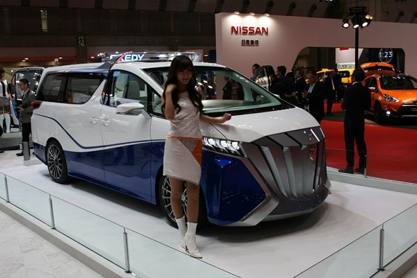 Dans les allées du 44ème salon automobile de Tokyo