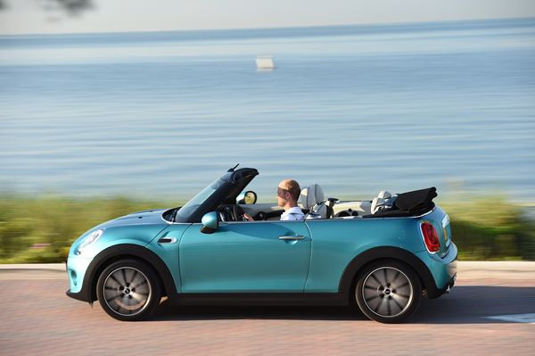 La Mini Cabriolet change de génération