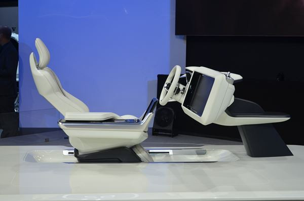 Dans les allées du salon automobile international 2015 de Los Angeles
