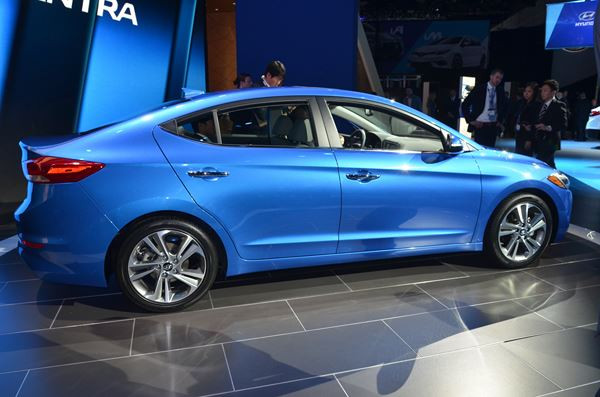 Dans les allées du salon automobile international 2015 de Los Angeles