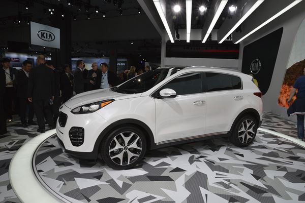 Dans les allées du salon automobile international 2015 de Los Angeles