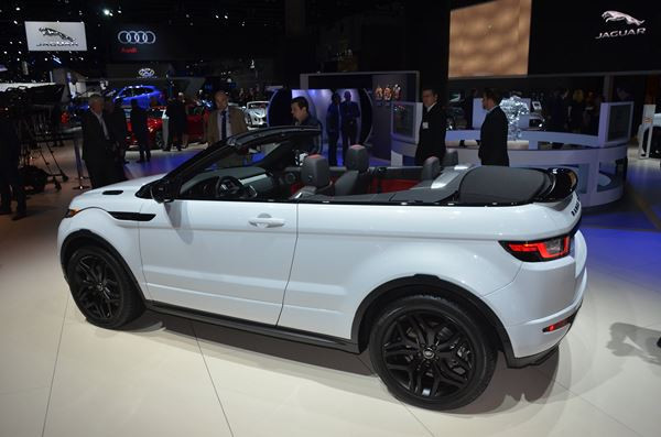 Dans les allées du salon automobile international 2015 de Los Angeles