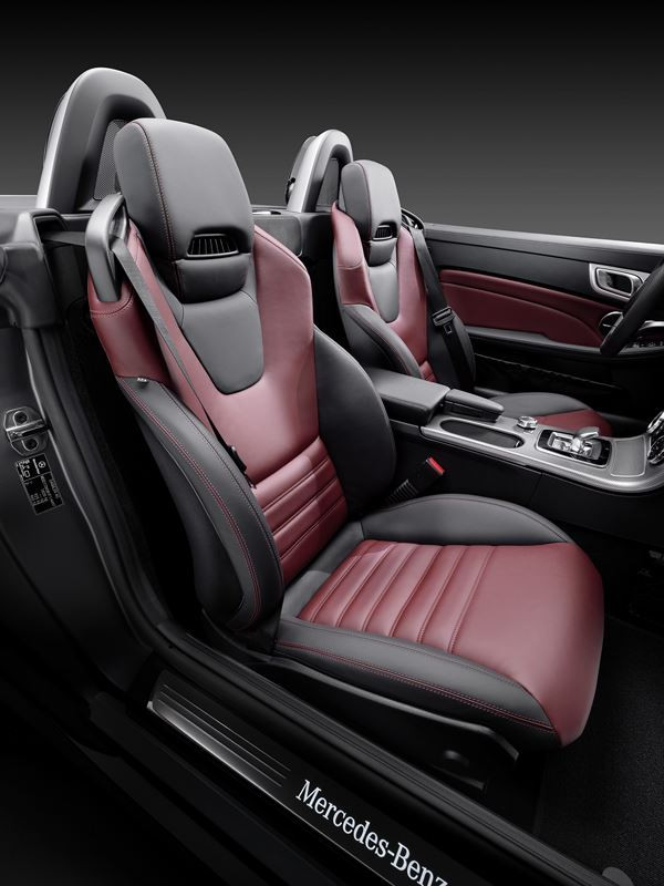 Le roadster compact Mercedes SLC embarque une technologie optimisée